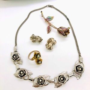 Vintage floral Nouveau Rose Necklace Jewelry Lot